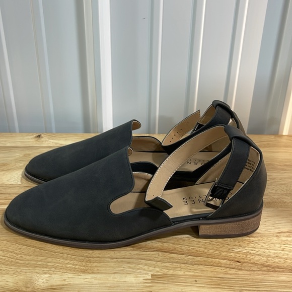 Journee Collection Womens Shoes Size 11 - Picture 3 of 6